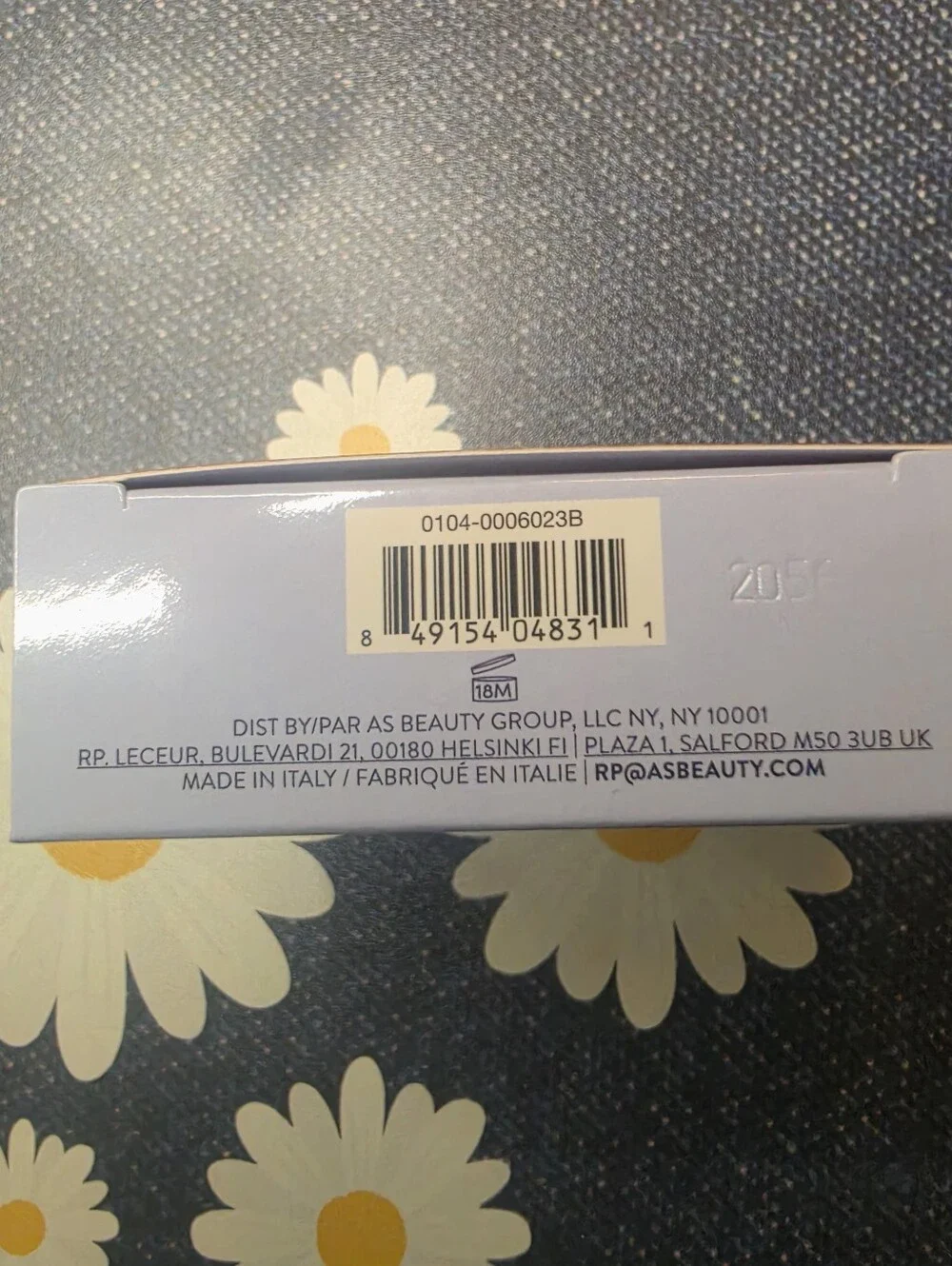 Laura Geller Baked Balance-N-Brighten Color Correcting Foundation - Light